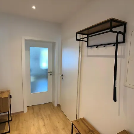 Luxurioese In - B28 Fuer 2 2 Gaeste Apartamento Chemnitz